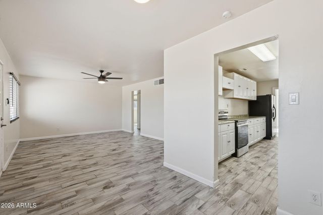 209 E MCMURRAY Boulevard, Casa Grande, AZ 85122