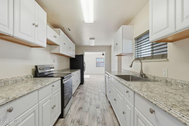 209 E MCMURRAY Boulevard, Casa Grande, AZ 85122