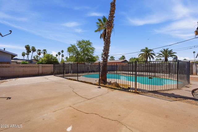 209 E MCMURRAY Boulevard, Casa Grande, AZ 85122