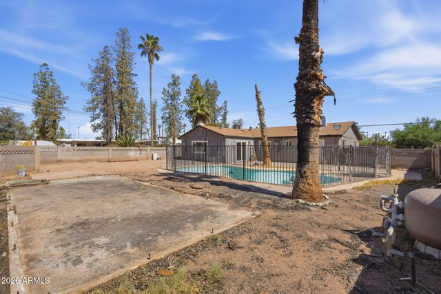 209 E MCMURRAY Boulevard, Casa Grande, AZ 85122