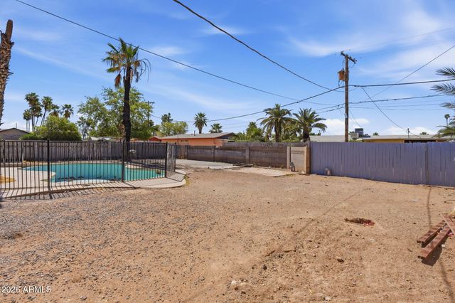 209 E MCMURRAY Boulevard, Casa Grande, AZ 85122
