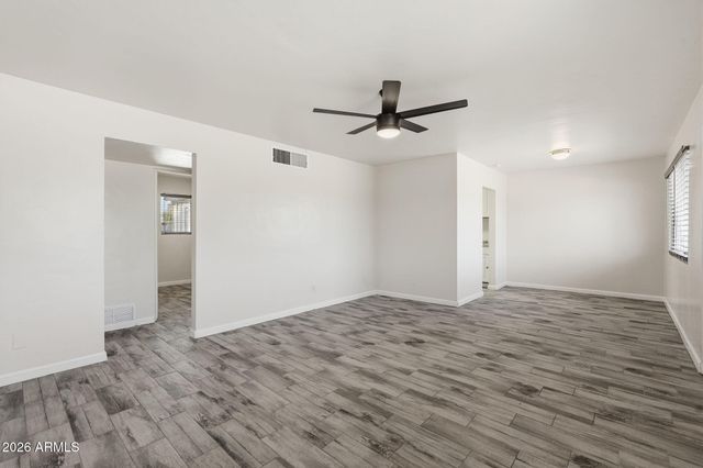 209 E MCMURRAY Boulevard, Casa Grande, AZ 85122