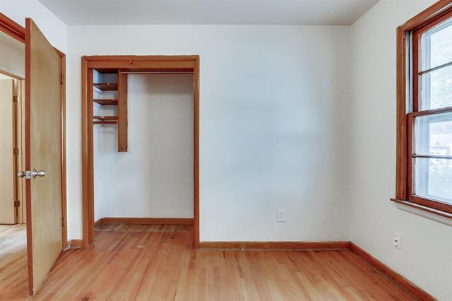 5345 NW 44th Street, Warr Acres, OK 73122