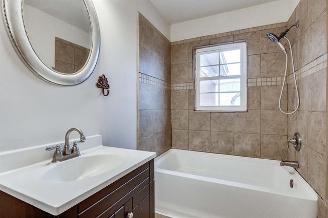 5345 NW 44th Street, Warr Acres, OK 73122