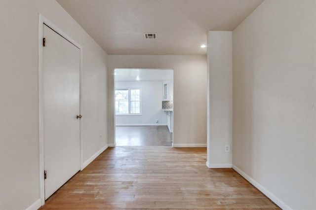 5345 NW 44th Street, Warr Acres, OK 73122