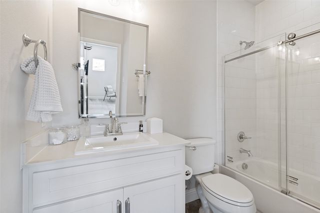 6648 Windfall Drive, Fort Worth, TX 76135