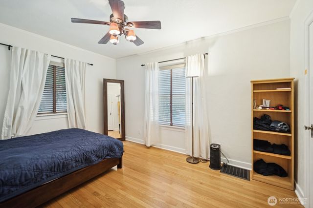 2620 Queen Anne Ave N, Seattle, WA 98109