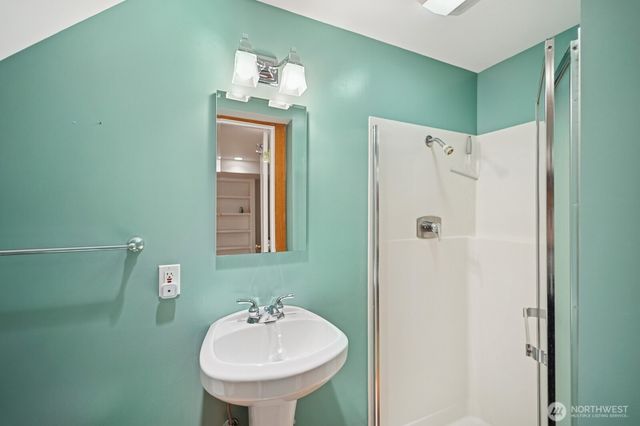 2620 Queen Anne Ave N, Seattle, WA 98109
