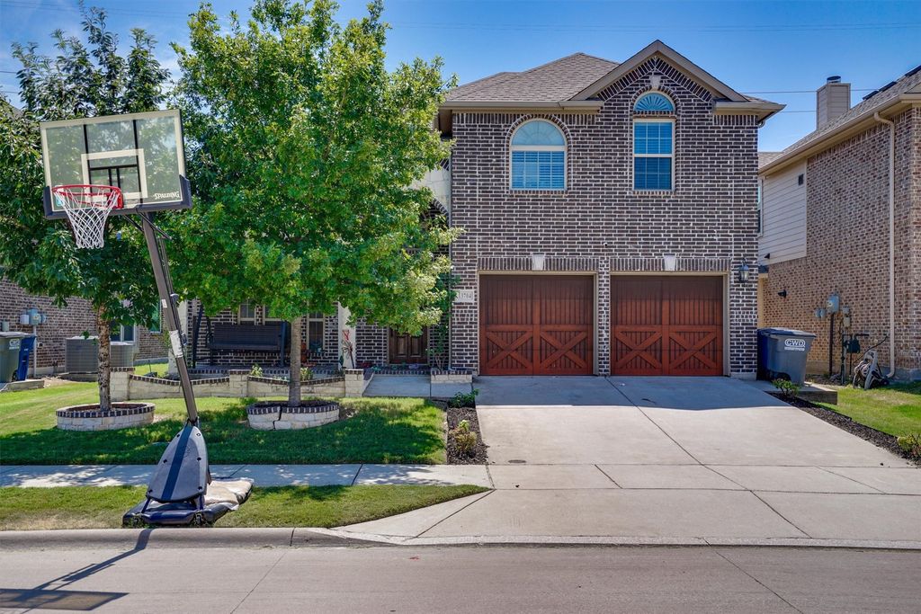13704 Blueberry Hill Drive, Little Elm, TX 75068