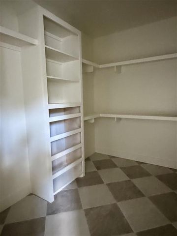 2769 Blackwater Way, Lake Charles, LA 70611