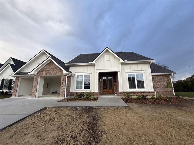 2769 Blackwater Way, Lake Charles, LA 70611