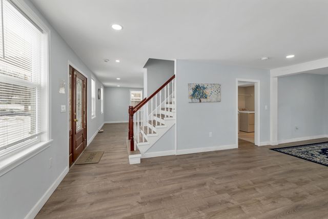 151 Tolles Street, Nashua, NH 03064