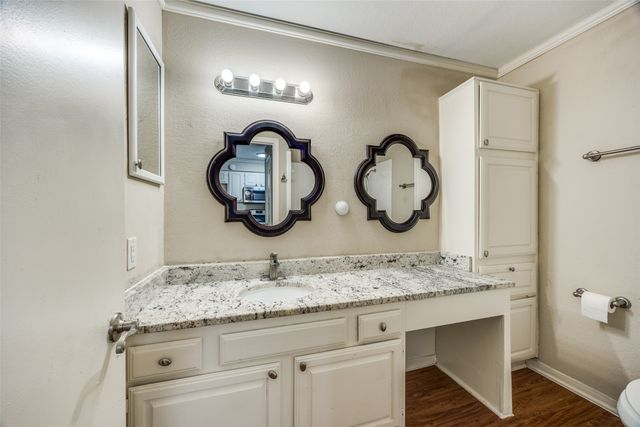 8545 Midpark Road 47, Dallas, TX 75240