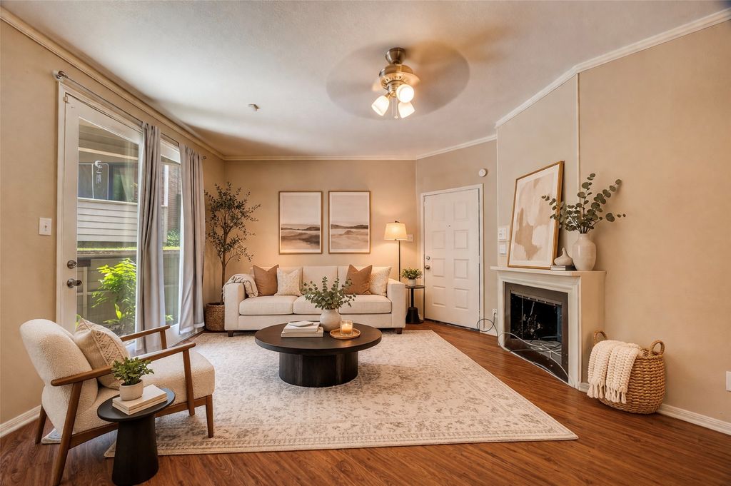 8545 Midpark Road 47, Dallas, TX 75240