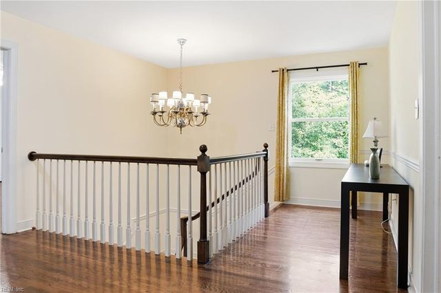 33 Whittakers Mill RD, Williamsburg, VA 23185