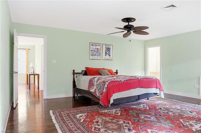 33 Whittakers Mill RD, Williamsburg, VA 23185