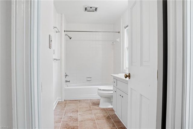 33 Whittakers Mill RD, Williamsburg, VA 23185