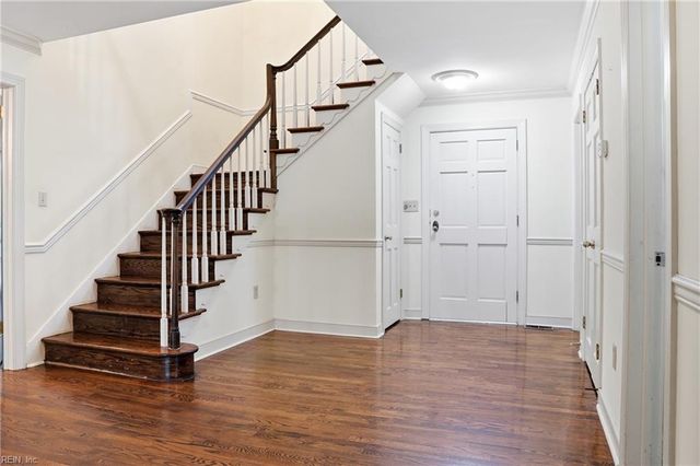 33 Whittakers Mill RD, Williamsburg, VA 23185