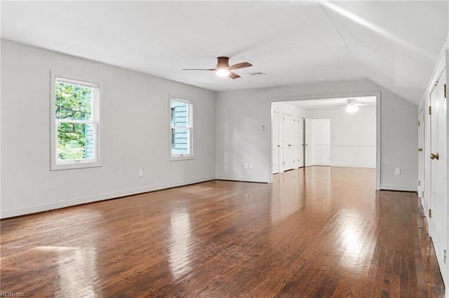 33 Whittakers Mill RD, Williamsburg, VA 23185