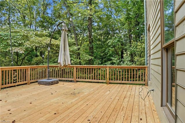 33 Whittakers Mill RD, Williamsburg, VA 23185