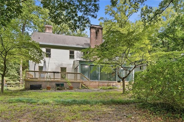 33 Whittakers Mill RD, Williamsburg, VA 23185