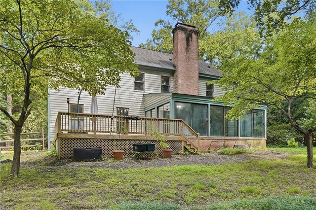 33 Whittakers Mill RD, Williamsburg, VA 23185