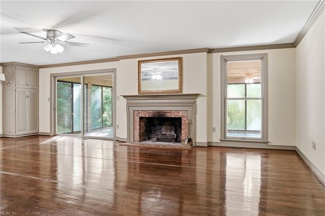 33 Whittakers Mill RD, Williamsburg, VA 23185