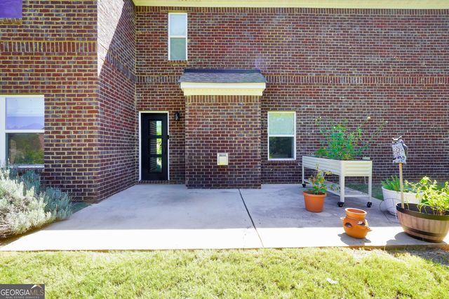 281 Rugged Creek Drive, Stockbridge, GA 30281