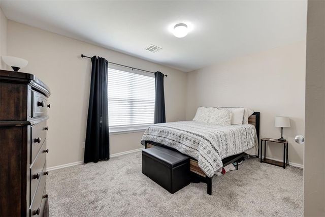 1860 Bradford Place, Newcastle, OK 73065