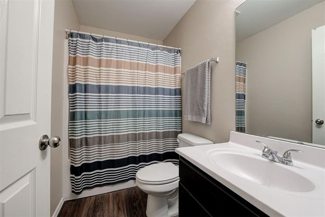 1860 Bradford Place, Newcastle, OK 73065