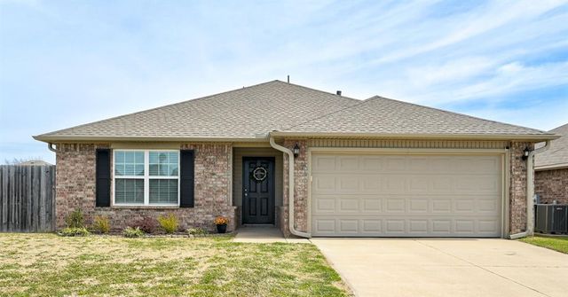 1860 Bradford Place, Newcastle, OK 73065