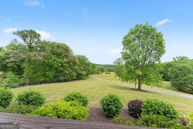 4601 N Browning Bridge Road, Gainesville, GA 30506