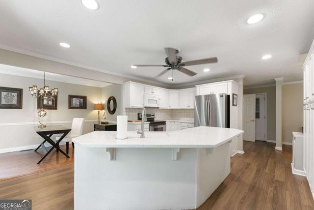 4601 N Browning Bridge Road, Gainesville, GA 30506