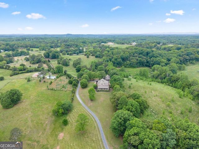 4601 N Browning Bridge Road, Gainesville, GA 30506