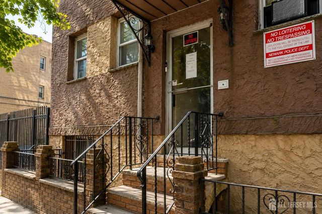 600 N 6th 2nd Floor Street N 5B, Newark, NJ 07107