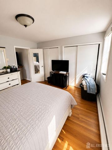 600 N 6th 2nd Floor Street N 5B, Newark, NJ 07107