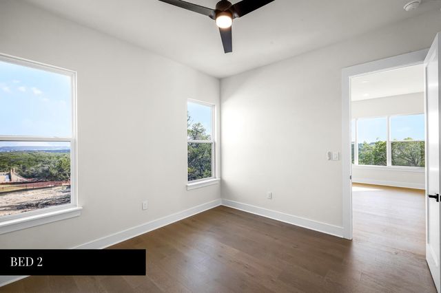 6513 Lavish BND, Jonestown, TX 78645