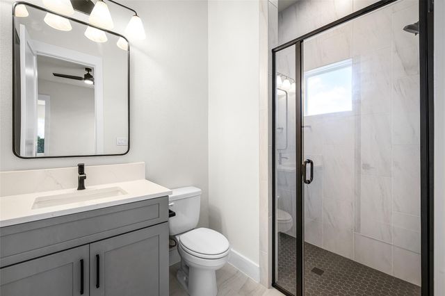 6513 Lavish BND, Jonestown, TX 78645