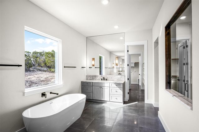 6513 Lavish BND, Jonestown, TX 78645