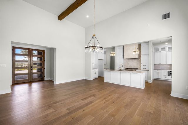 6513 Lavish BND, Jonestown, TX 78645