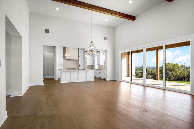 6513 Lavish BND, Jonestown, TX 78645