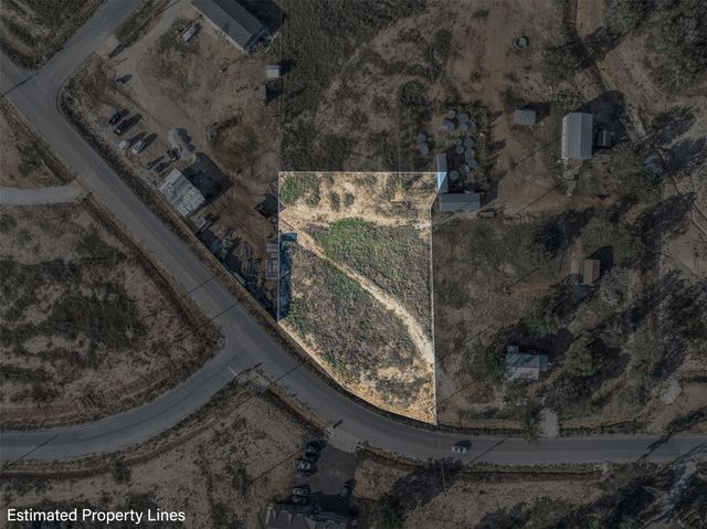 175 Romberg RD, Dale, TX 78616