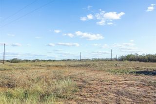 175 Romberg RD, Dale, TX 78616