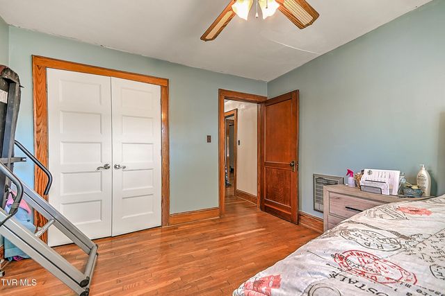 101 Tween Hills Road, Bristol, TN 37620