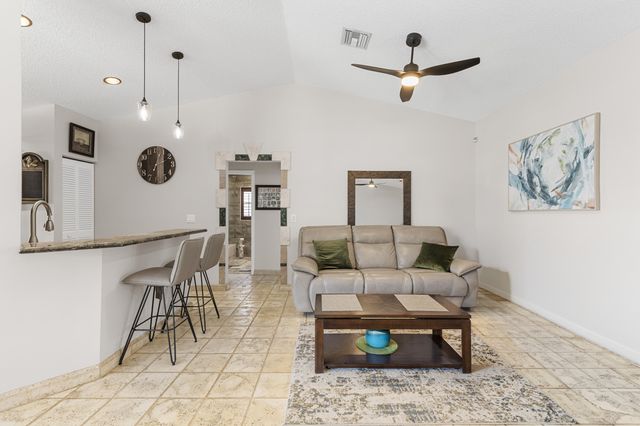 12455 SW 7th Place, Davie, FL 33325