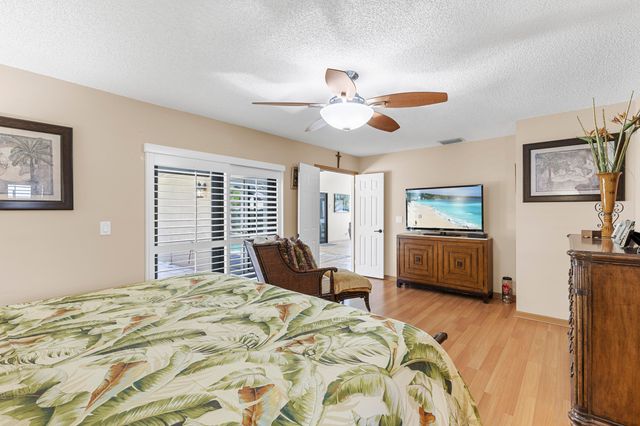 12455 SW 7th Place, Davie, FL 33325