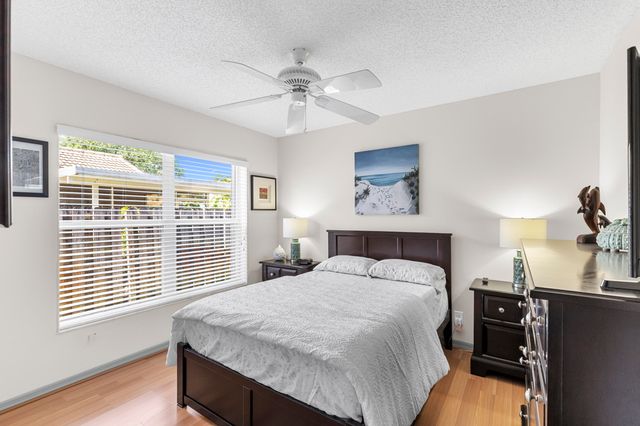 12455 SW 7th Place, Davie, FL 33325