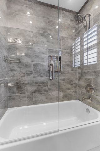 12455 SW 7th Place, Davie, FL 33325