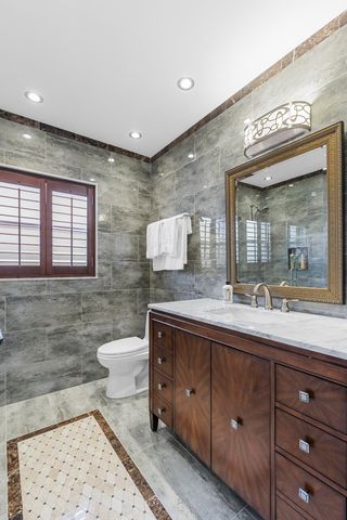 12455 SW 7th Place, Davie, FL 33325