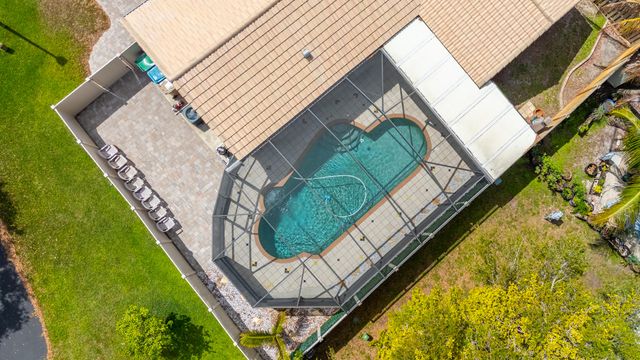 12455 SW 7th Place, Davie, FL 33325